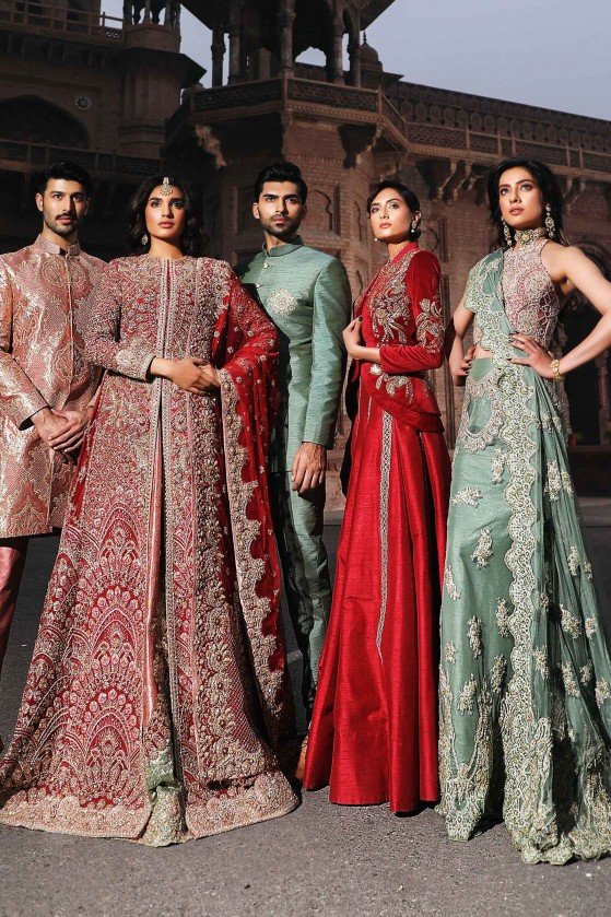 PHAROAH - BERRY RED BRIDAL - NILE JACKET ROUGE FORMAL - BOMBAY SARRI
