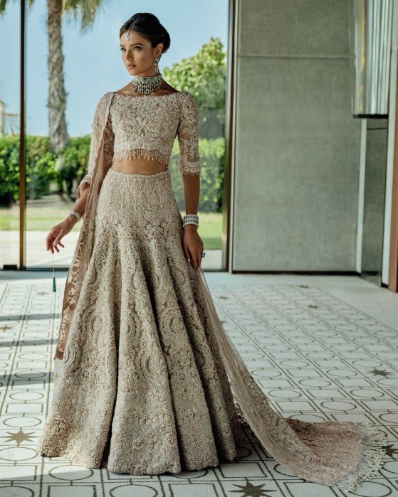 Faraz manan bridal lehenga 2025
